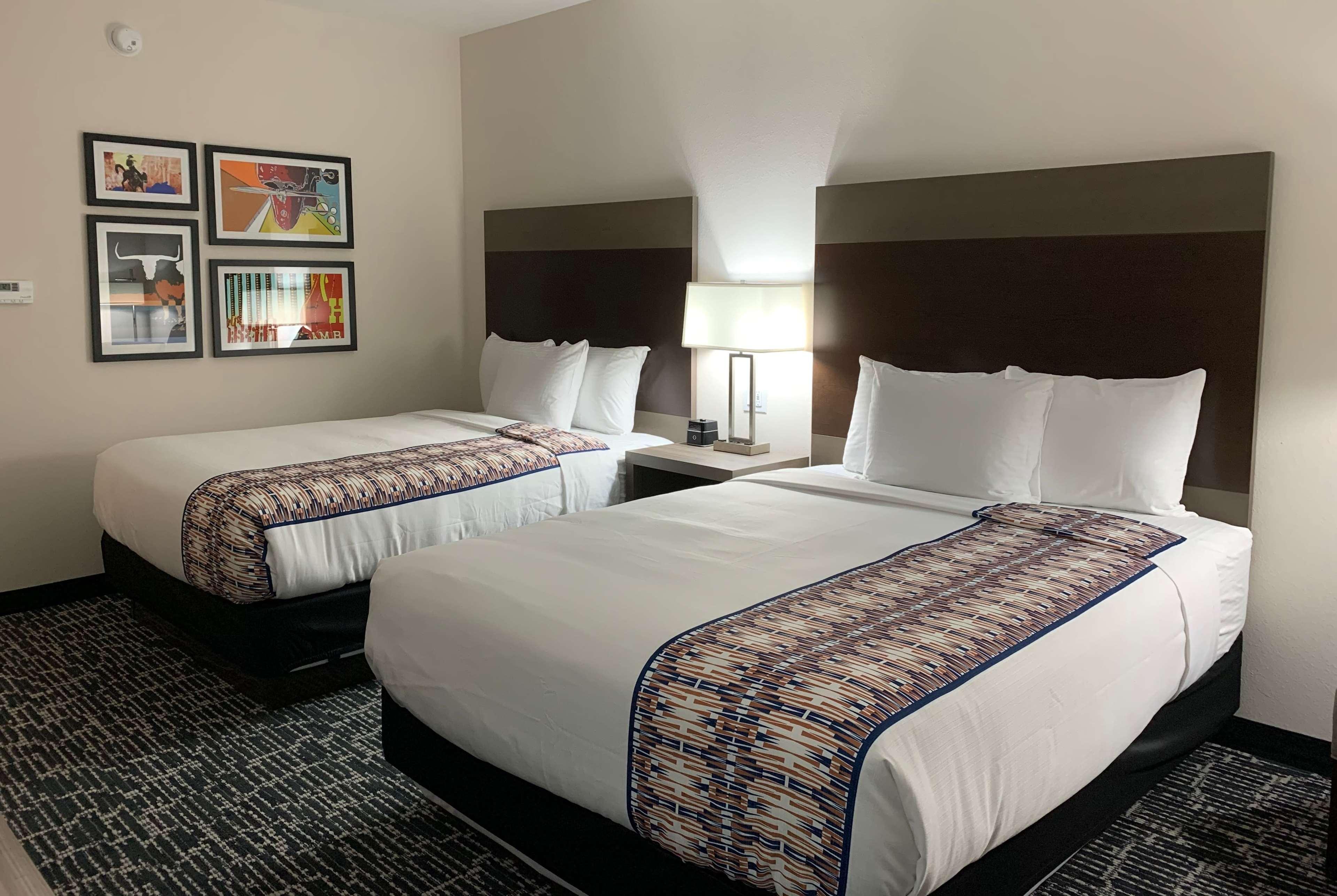 La Quinta Inn & Suites By Wyndham - Red Oak Tx Ih-35E Esterno foto