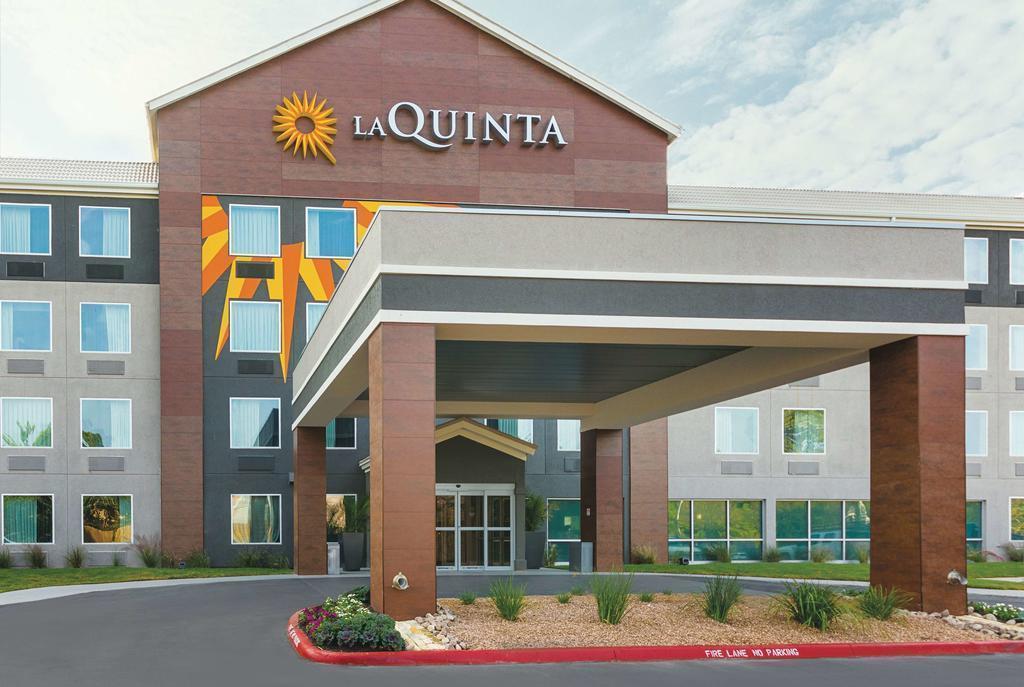 La Quinta Inn & Suites By Wyndham - Red Oak Tx Ih-35E Esterno foto